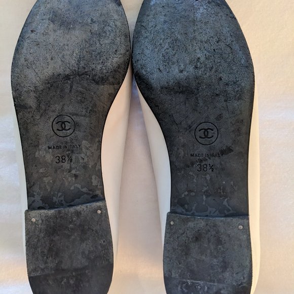 Chanel CC cap toe flats - Picture 3 of 4